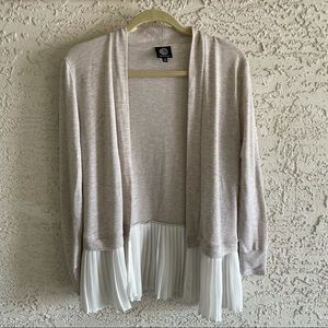 Bobeau Cardigan Beige and White